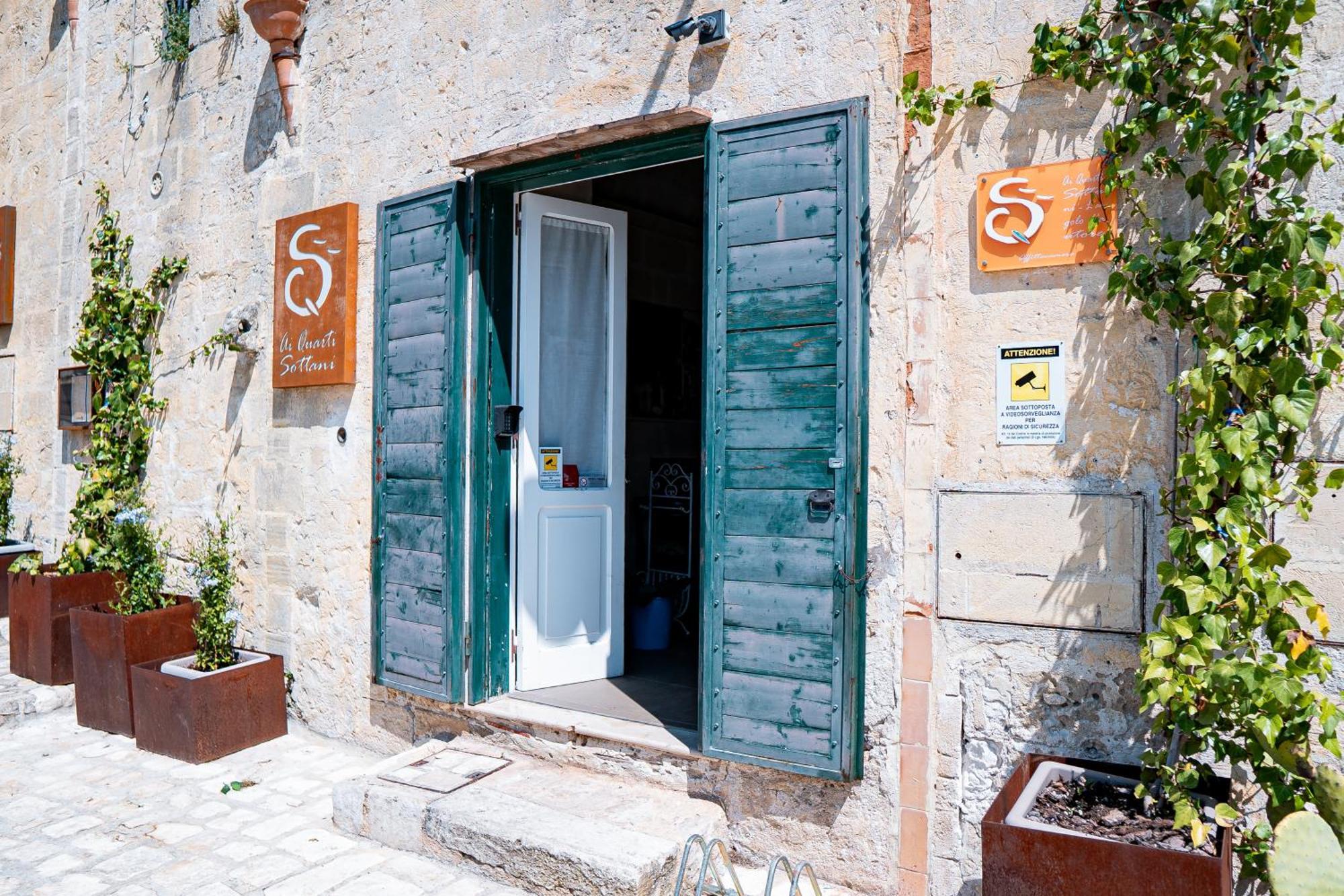Ai Quarti Sottani Hotel Matera Buitenkant foto